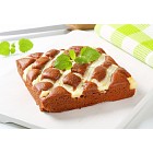 Gingerbread cake with cheese