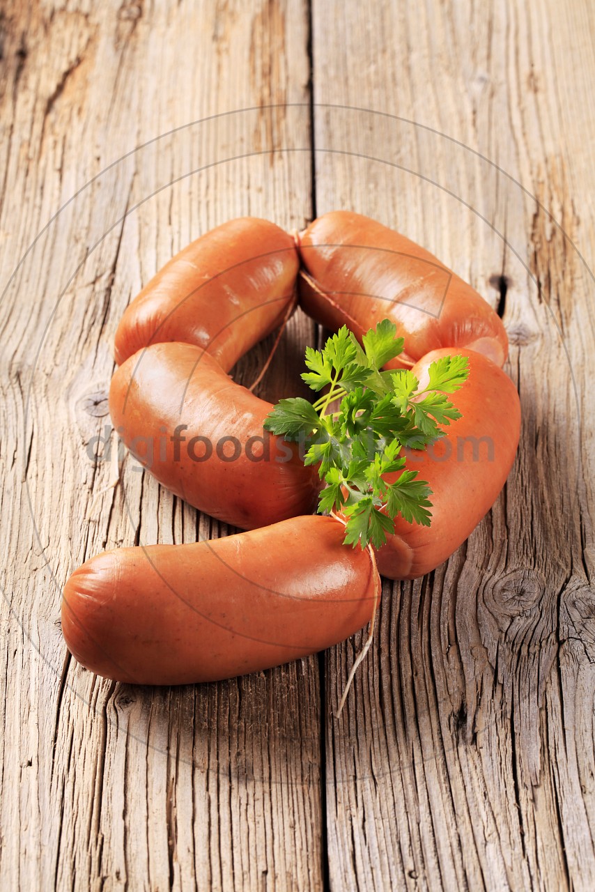 Chain of sausages 