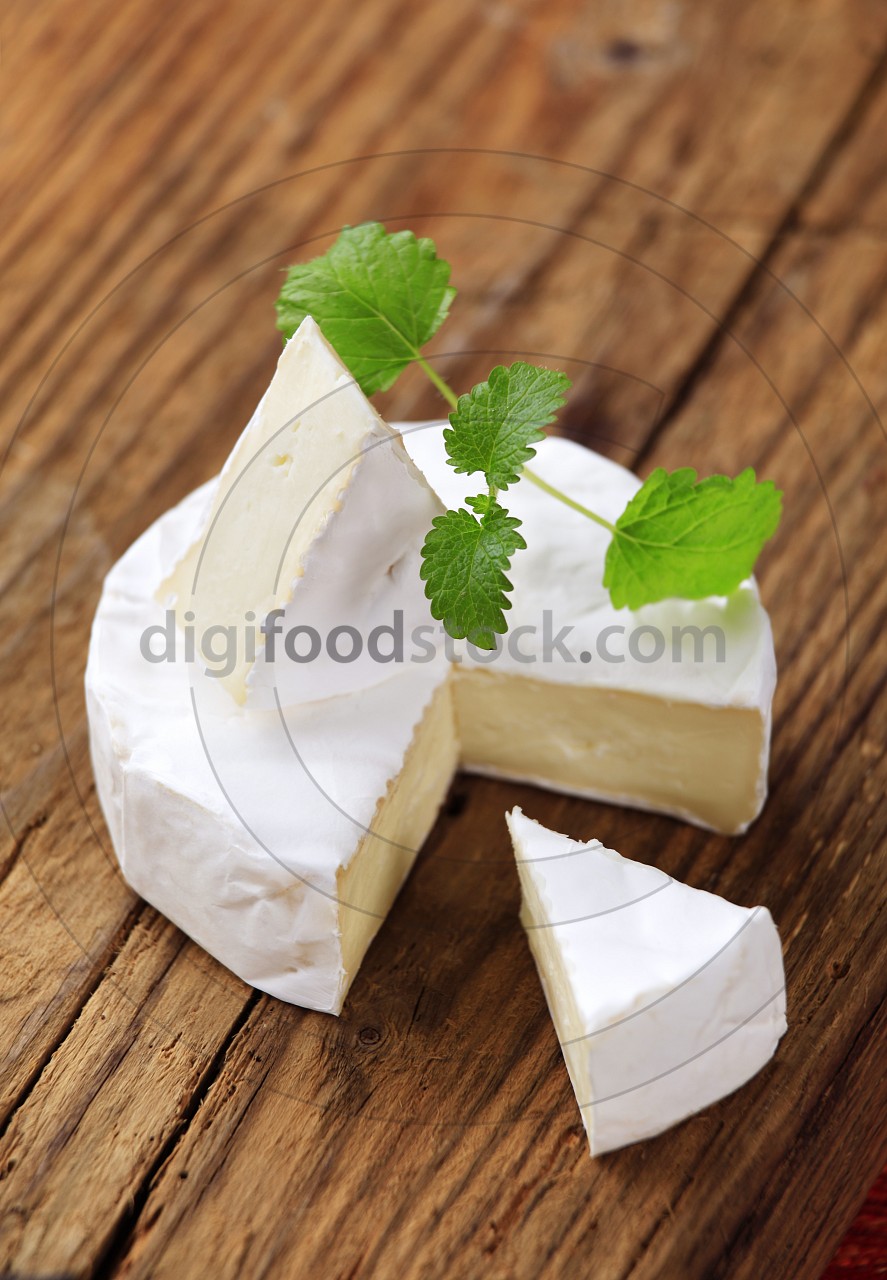 White rind cheese