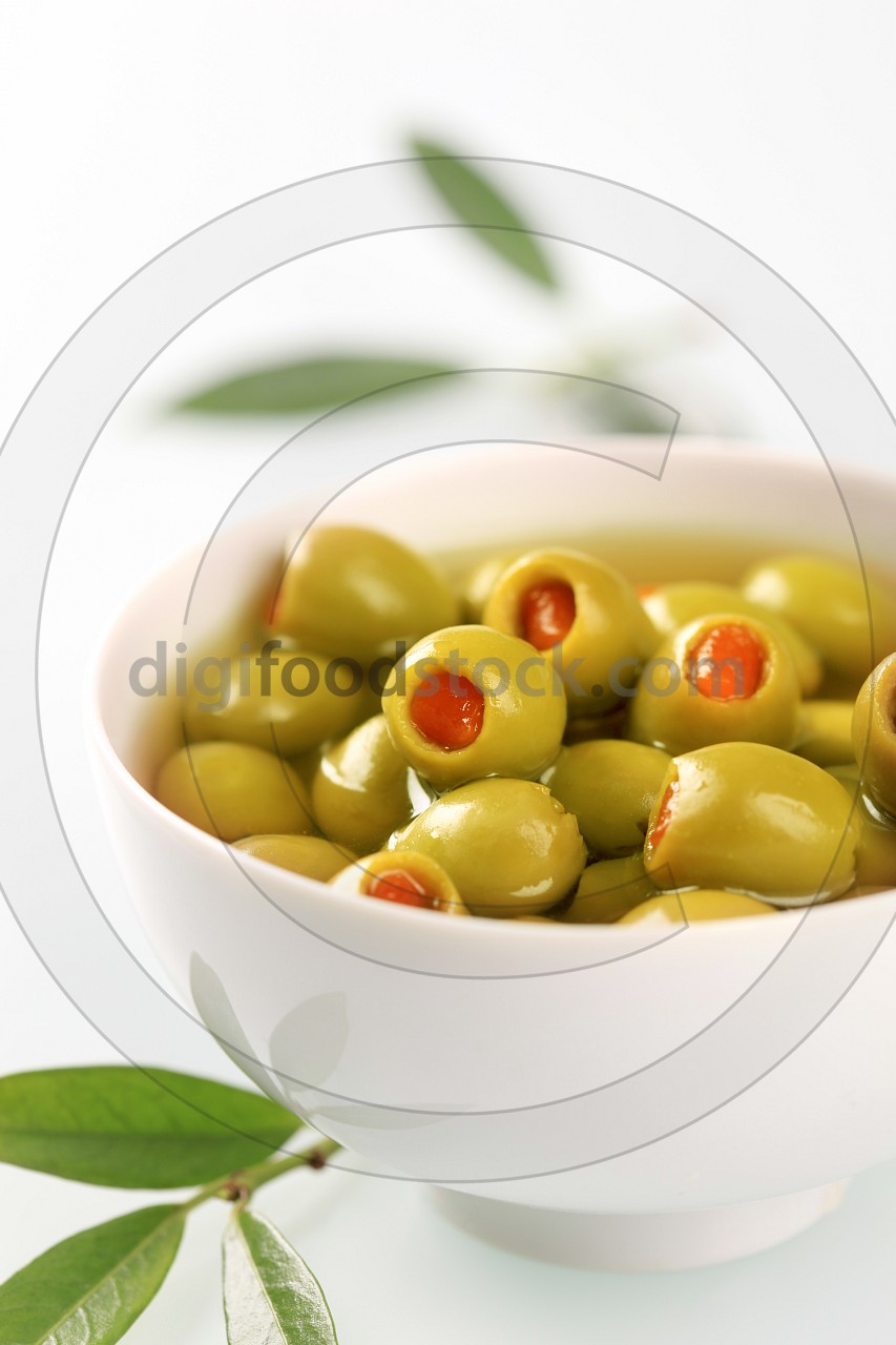 Green olives stuffed with pimento 